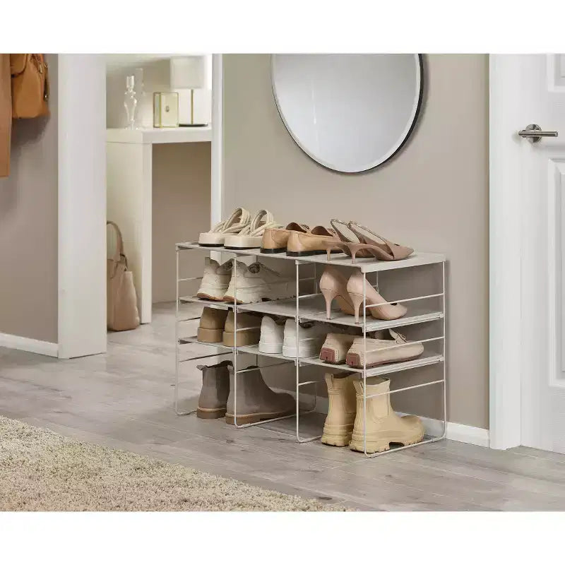 Étagère à chaussures autoportante réglable, pour 12 paires, cadre en acier au carbone, blanc cassé, 75,7 cm L