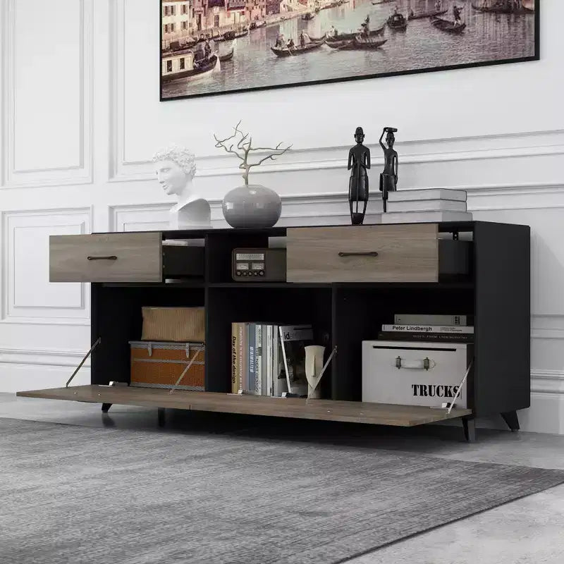 Meuble TV moderne 63" avec portes relevables et rangement, grain de bois gris, convient aux téléviseurs jusqu'à 70"