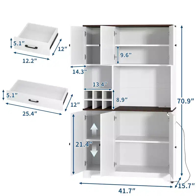 Armoire de rangement de cuisine blanche de 180 cm de haut avec station de recharge, meuble autoportant de style ferme avec support pour micro-ondes, tiroirs et espace de rangement pour bar à vin