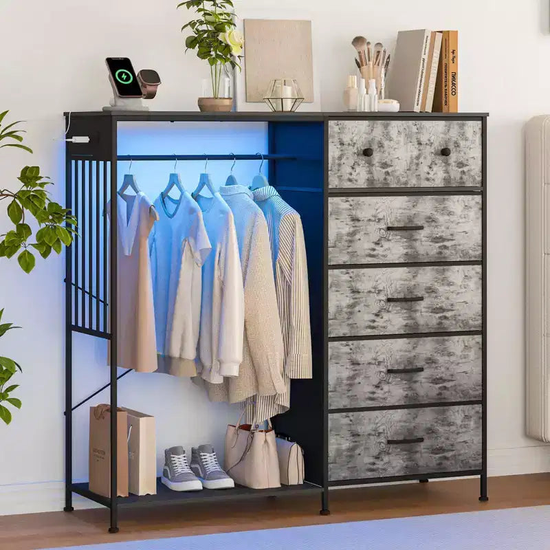 Commode 6 tiroirs avec tringle, station de recharge, lumières LED et range-chaussures, hauteur 125 cm