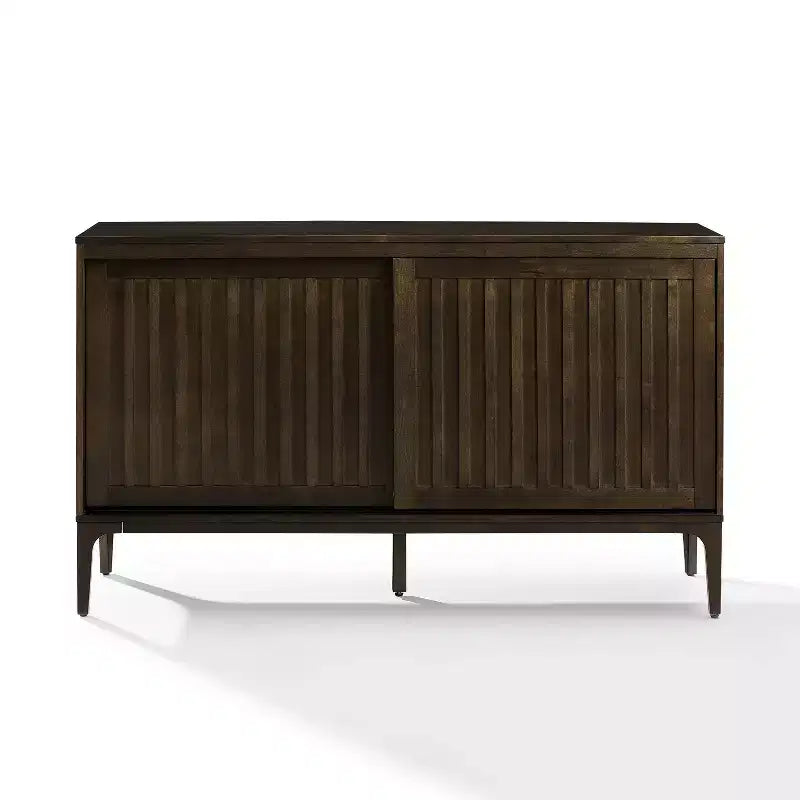 Buffet moderne du milieu du siècle de 137 cm avec portes coulissantes, étagères réglables et gestion des câbles