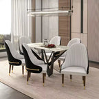 Chaise de salle à manger à dossier haut, dossier ondulé en similicuir, cadre en bois d'hévéa et accents dorés, 150 kg