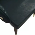 Chaise de salle à manger à dossier haut, dossier ondulé en similicuir, cadre en bois d'hévéa et accents dorés, 150 kg