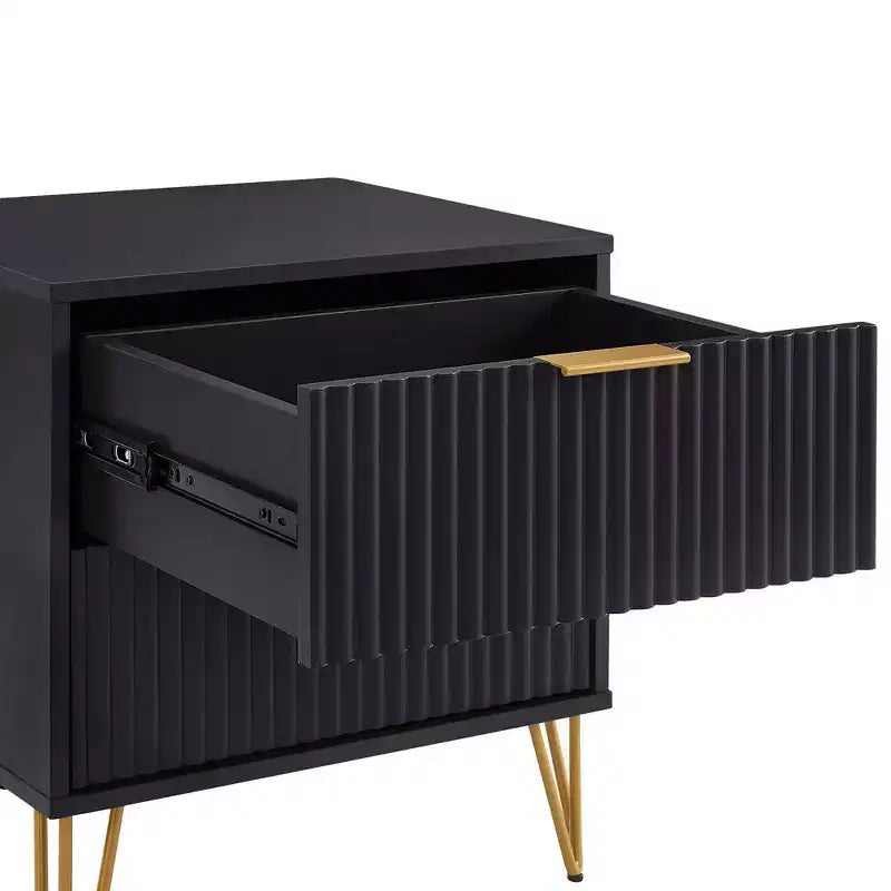 Ensemble de chambre à coucher 3 pièces : commode 5 tiroirs, commode 6 tiroirs et table de nuit avec quincaillerie anti-basculement
