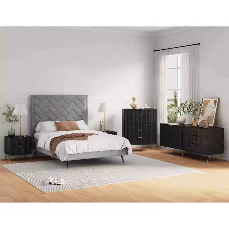 Ensemble de chambre à coucher 3 pièces : commode 5 tiroirs, commode 6 tiroirs et table de nuit avec quincaillerie anti-basculement