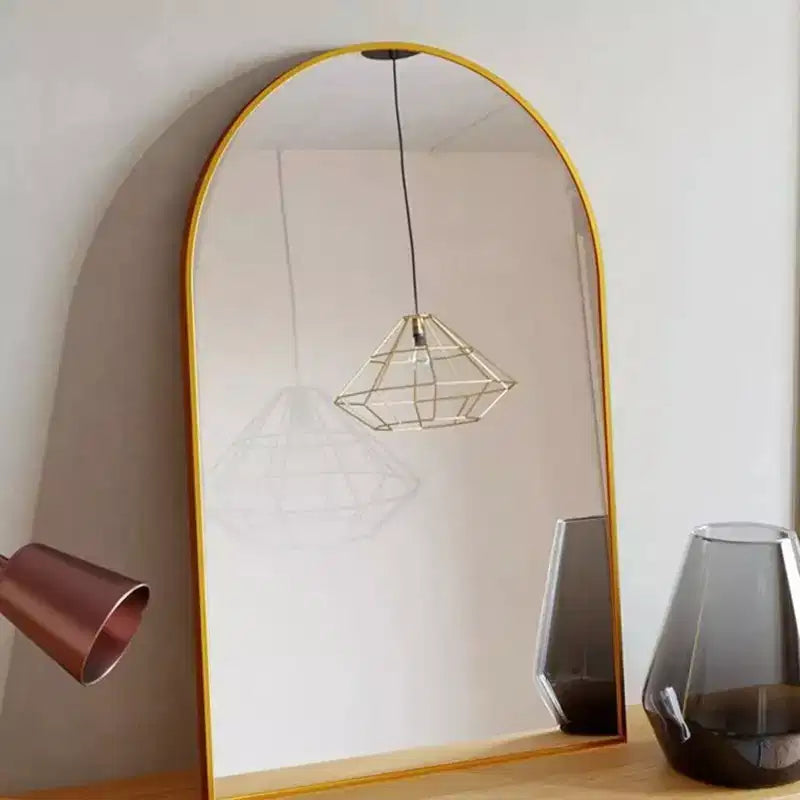 Miroir de cheminée cintré 24 x 36, Noir/Doré-HOMLUX : Cadre métallique, Montage mural, Décoration moderne